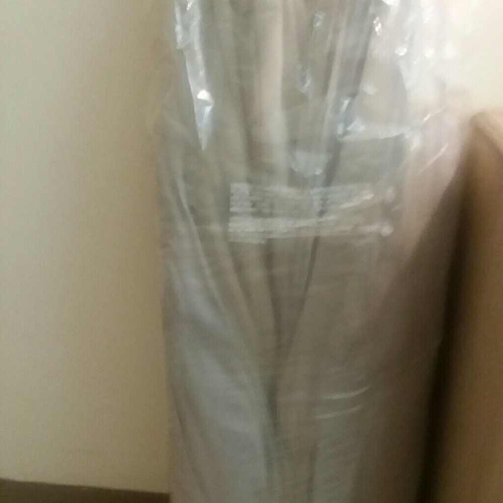 💥💥SALE!💥💥Beautiful Dress! - Picture 4 of 6